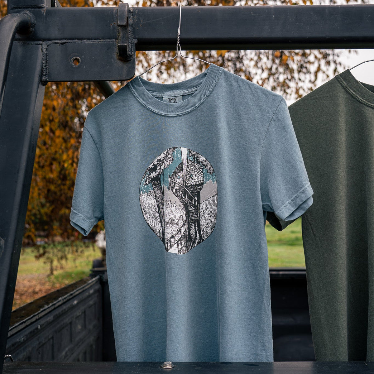 Nelson Treehouse Beehive Tee