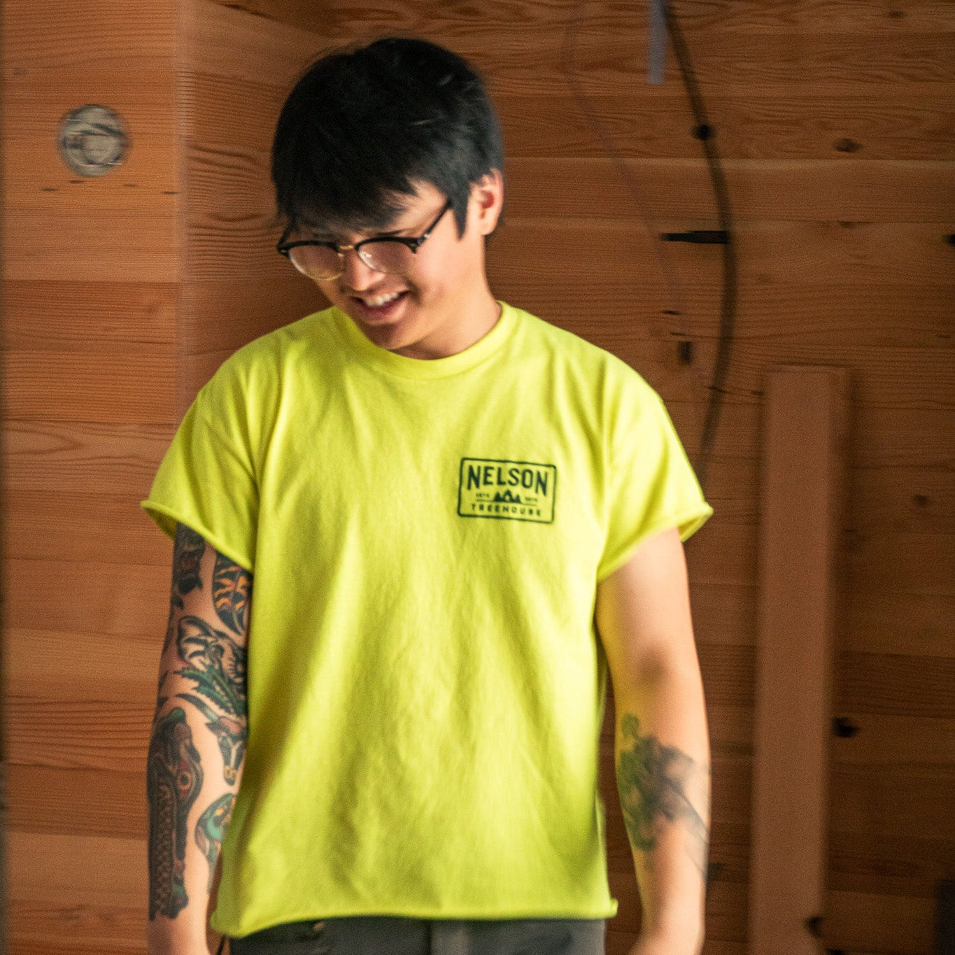 Nelson Treehouse Crew High-Vis Tee - Green