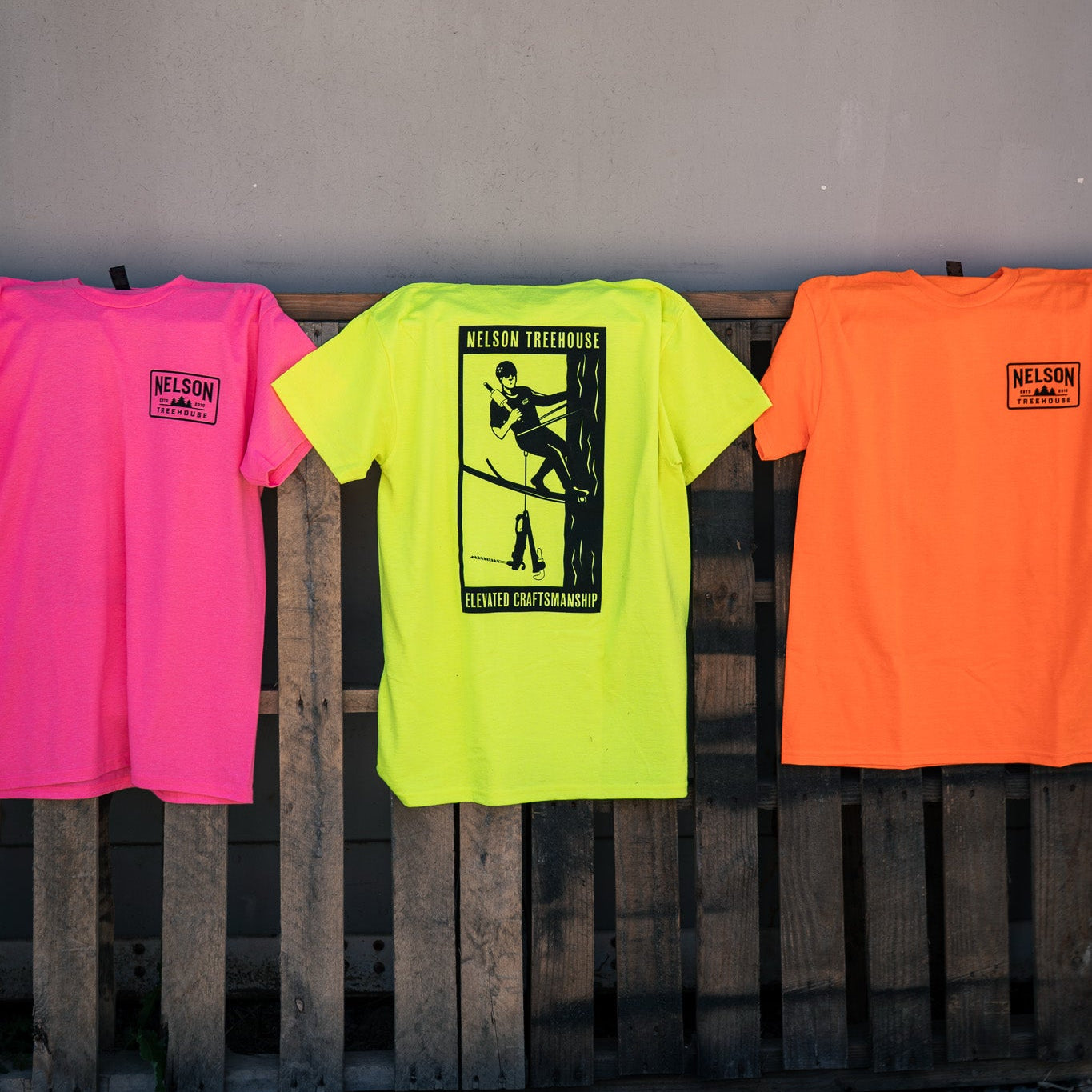Nelson Treehouse Crew High-Vis Tee - Green